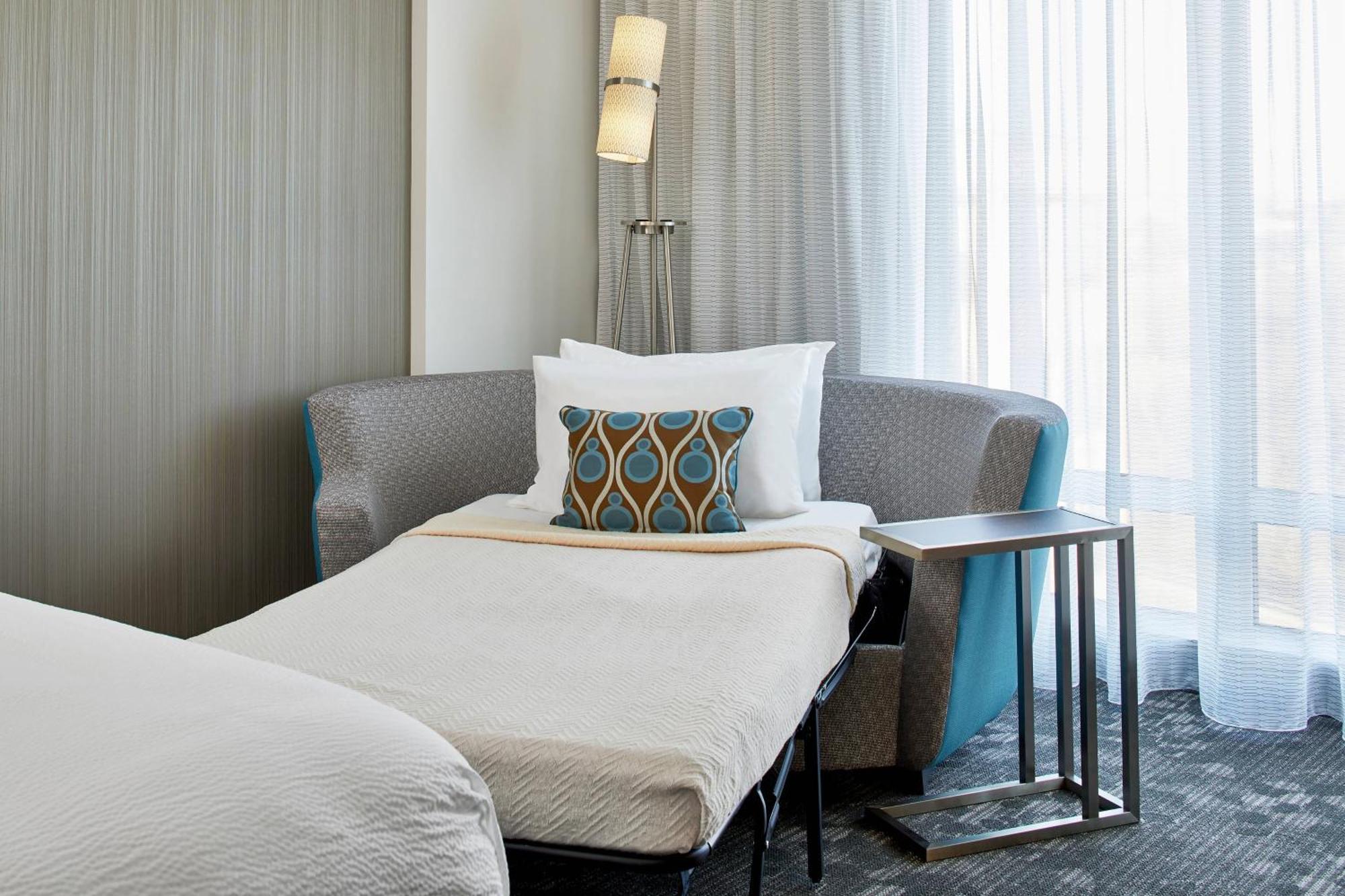 Courtyard Baltimore Downtown/Mchenry Row Екстер'єр фото